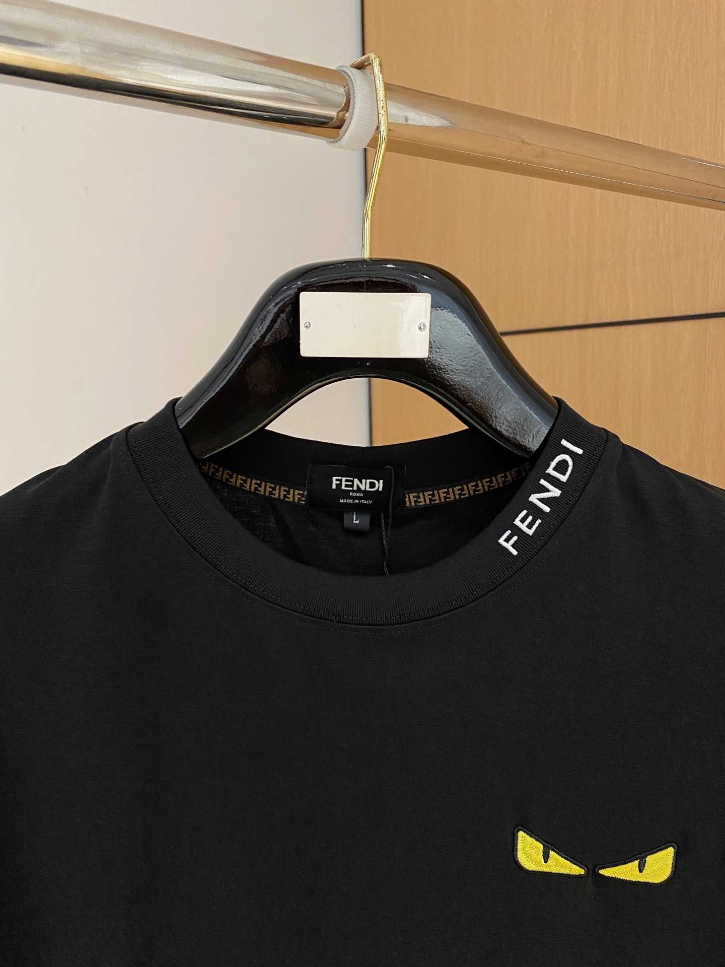 short sleeves